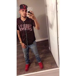 Meet your Posher, Devin